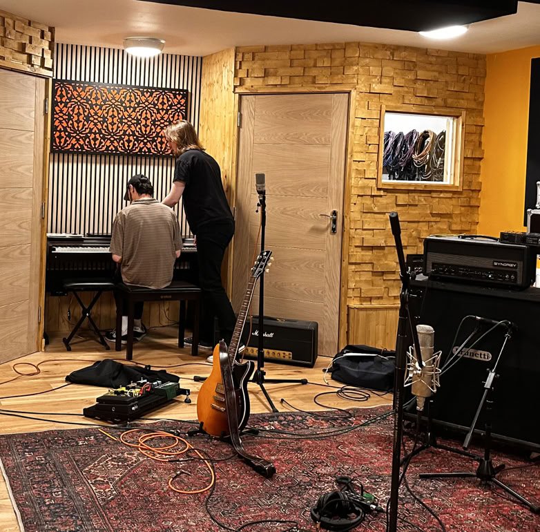 Creating a song masterpiece in Oastview's Kent Songwriting Studio